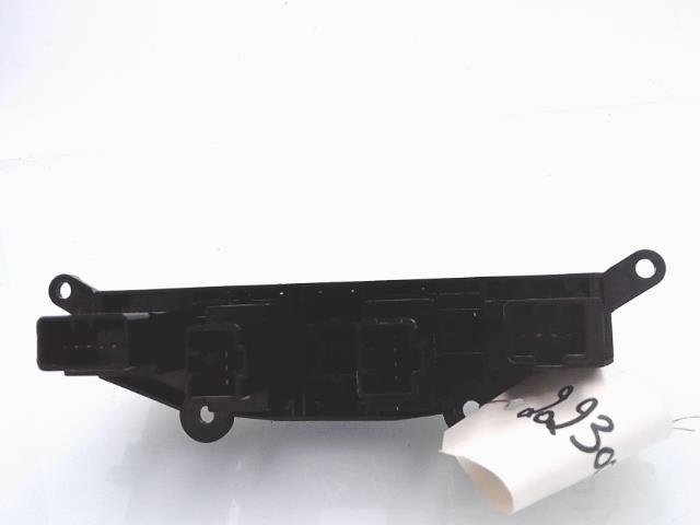 Bouton de warning HYUNDAI SATELLITE 1 PHASE 2 Diesel - 1