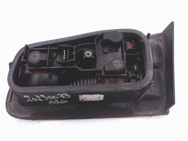 Feu arriere secondaire gauche (feux) RENAULT LAGUNA 2 PHASE 2 Essence - 1