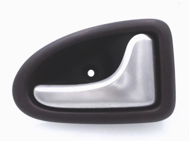Poignee interieur avant droit RENAULT CLIO 2 PHASE 2 Diesel - 1