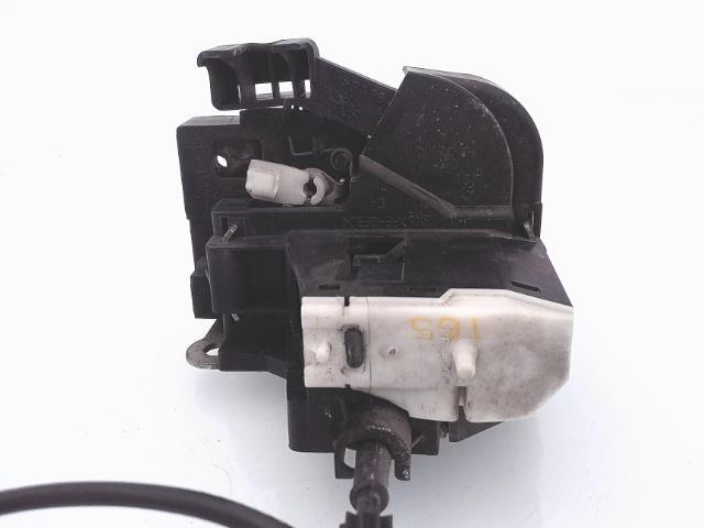 Serrure avant droit RENAULT CLIO 2 PHASE 1 Essence - 1