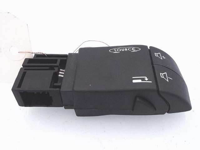 Commande autoradio RENAULT LAGUNA 2 PHASE 1 Diesel - 1