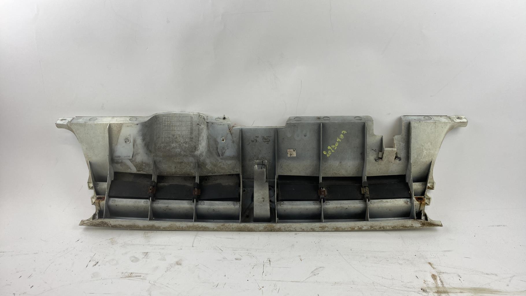 Calandre PEUGEOT 405 PHASE 1 Diesel - 1