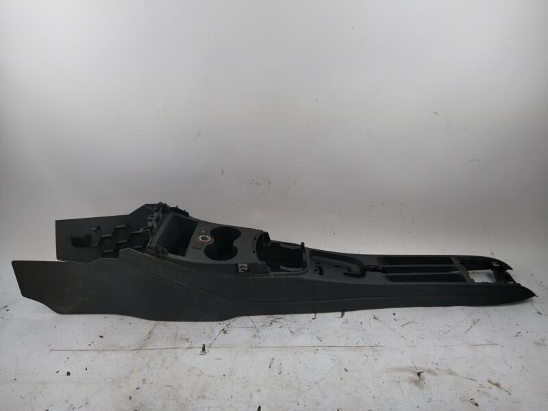 Console central (interieur plastique) VOLKSWAGEN POLO 5 PHASE 1 Diesel - 1