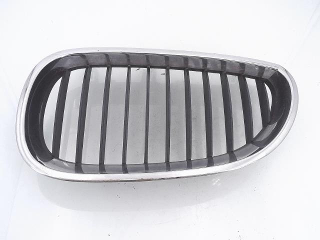 Calandre gauche BMW SERIE 5 E60 PHASE 2 Diesel - 1
