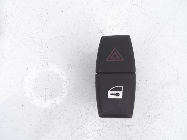 Bouton de warning BMW SERIE 5 E60 PHASE 2 Diesel - 1