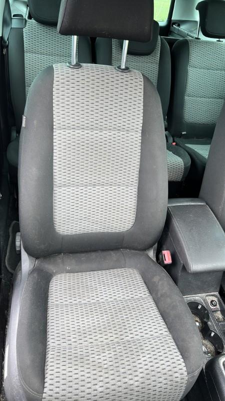 Siege avant droit VOLKSWAGEN SHARAN 2 PHASE 1 Diesel - 1