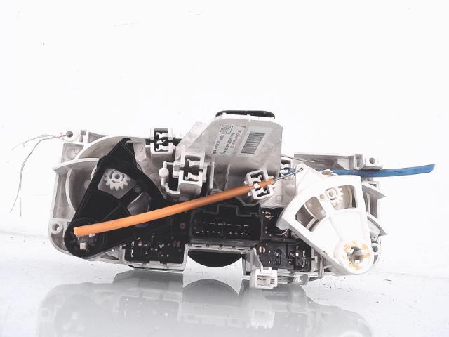 Commande chauffage NISSAN MICRA 3 PHASE 2 Essence - 1