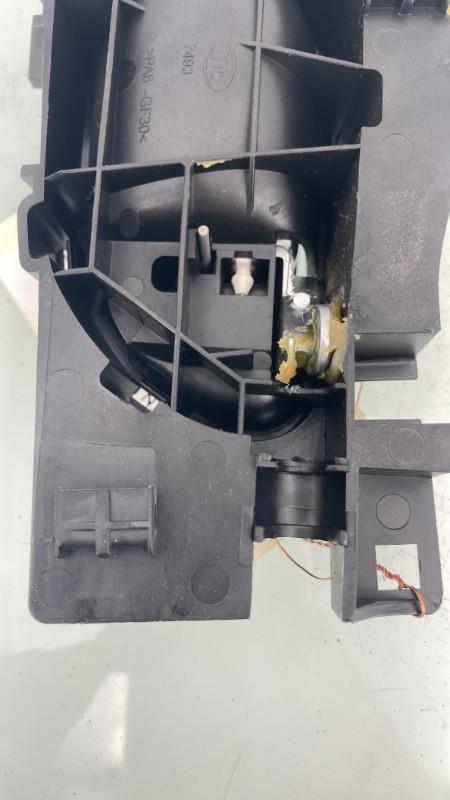 Poignee interieur arriere droit CITROEN C5 2 BREAK Diesel - 1