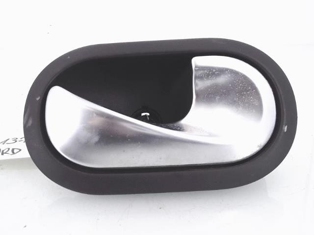 Poignee interieur arriere droit RENAULT SCENIC 2 PHASE 2 Diesel - 1