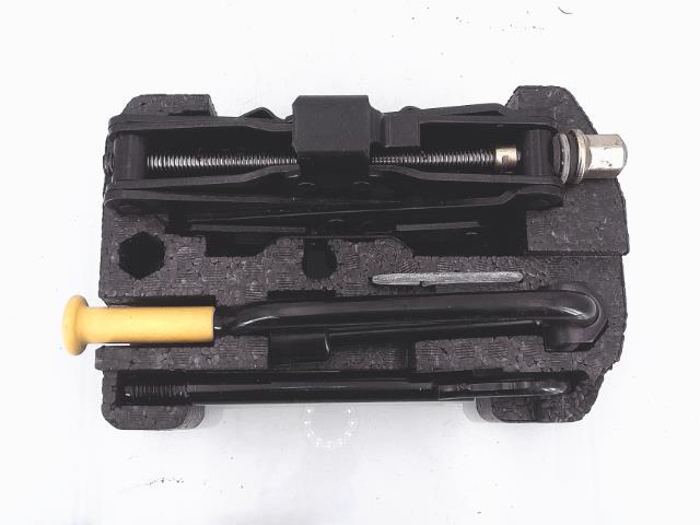 Kit anti crevaison RENAULT MEGANE 1 PHASE 2 Essence - 1