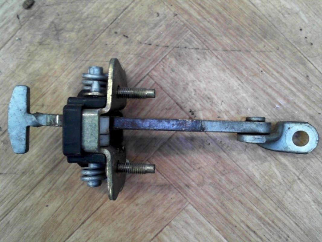 Arresto portiera posteriore sinistra PEUGEOT 307 PHASE 1 Diésel - 1