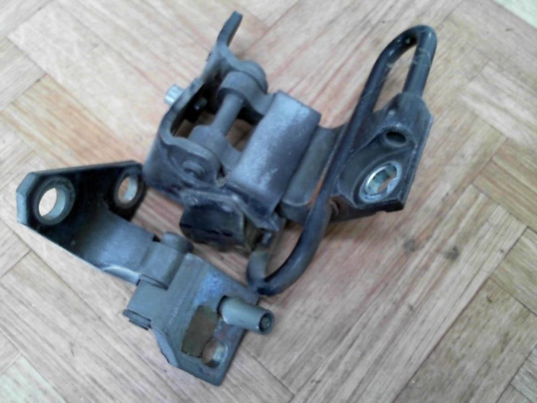 Cerniera portiera anteriore destra VOLKSWAGEN GOLF 5 Diésel - 1