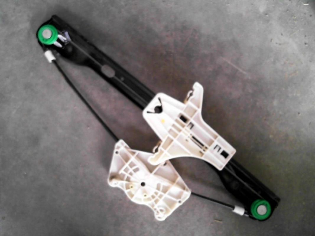 Alzacristalli elettrico posteriore sinistro VOLKSWAGEN GOLF 5 Diésel - 1