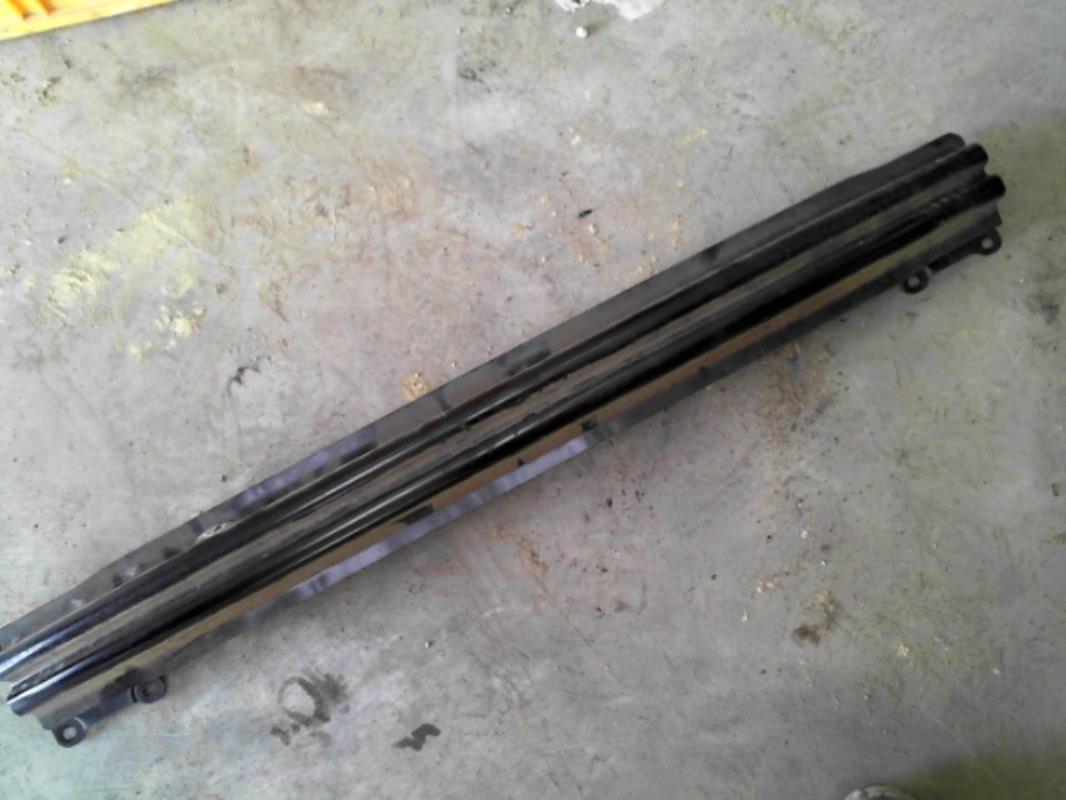 Traversa rinforzo paraurti posteriore VOLKSWAGEN GOLF PLUS PHASE 1 Diésel - 1