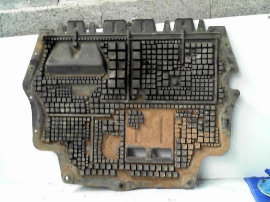 Riparo sottomotore VOLKSWAGEN PASSAT 5 BREAK Diésel - 1