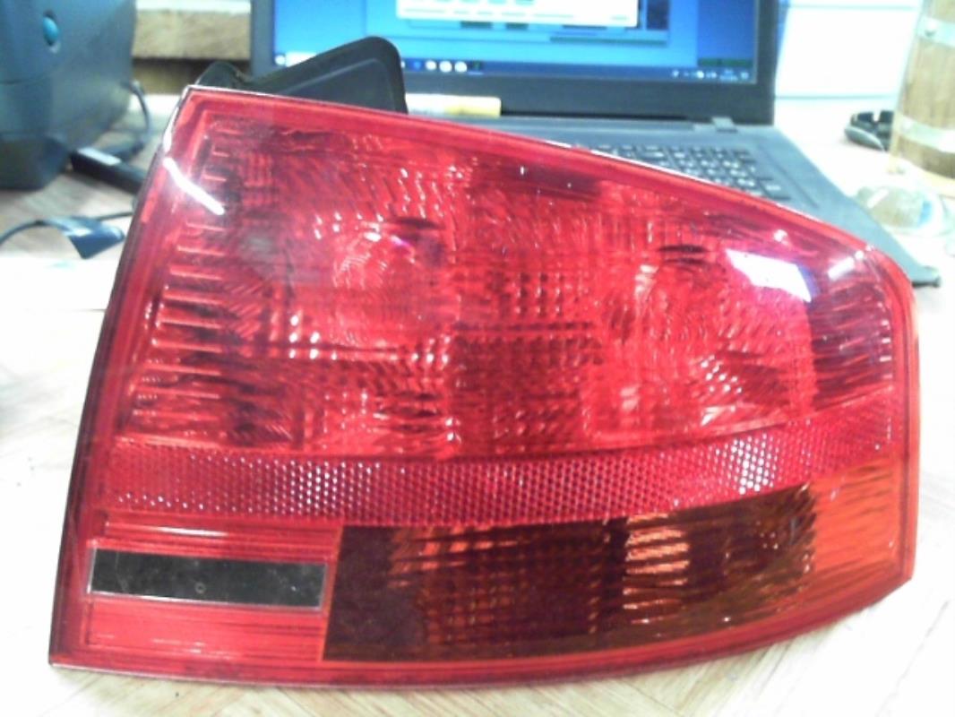 Fanale posteriore principale destro (luci) AUDI A4 2 RS4 PHASE 2  - 1