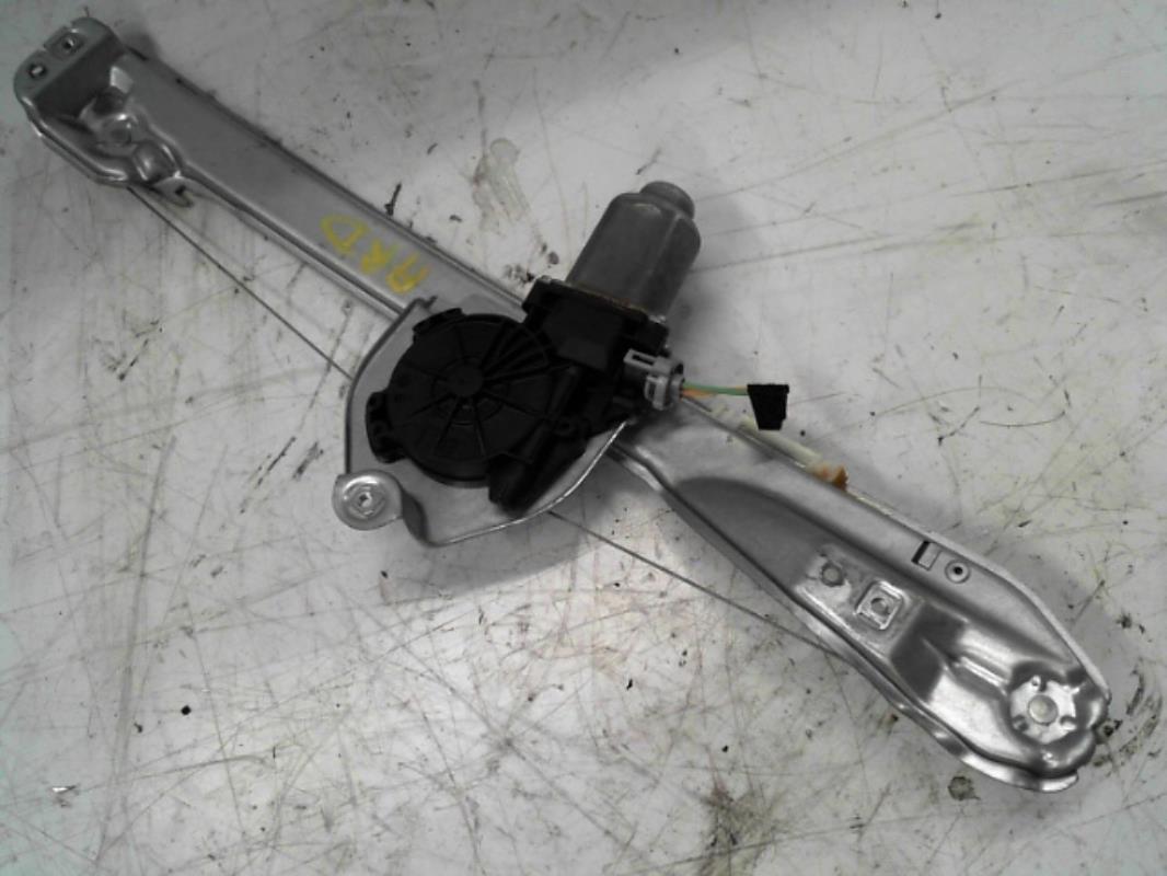 Alzacristalli elettrico posteriore destro RENAULT CLIO 3 PHASE 2 BREAK Diésel - 1