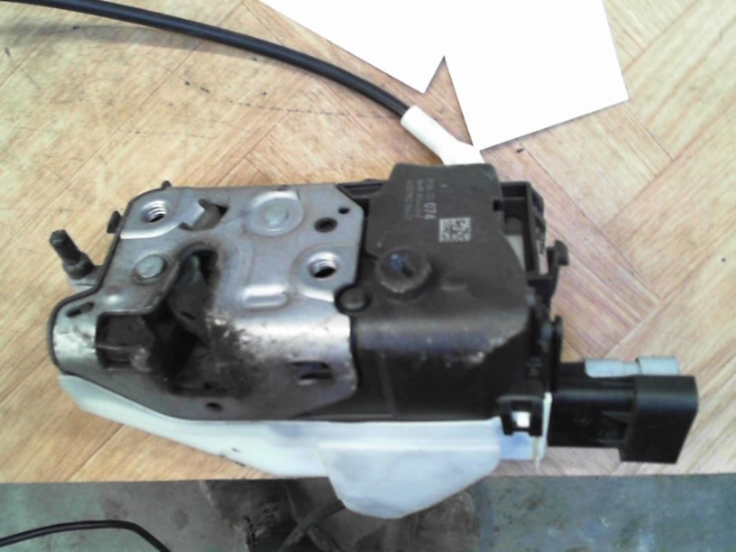 Chiusura centralizzata anteriore destra PEUGEOT 308 1 SW PHASE 1 BREAK Diésel - 1