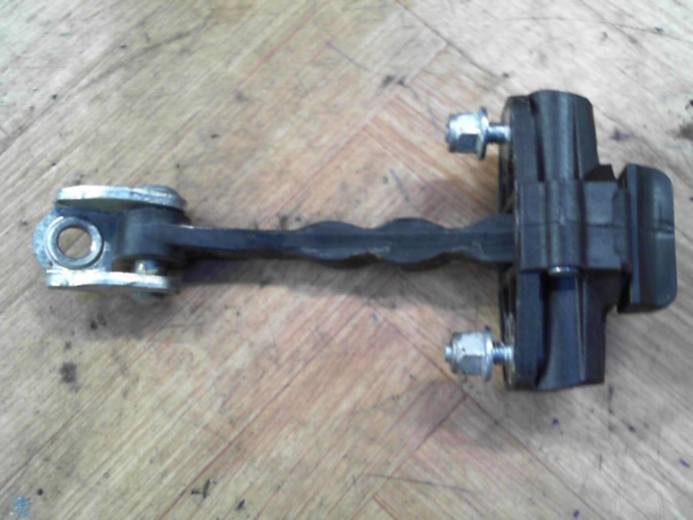 Arresto portiera anteriore sinistra PEUGEOT BIPPER Diésel - 1