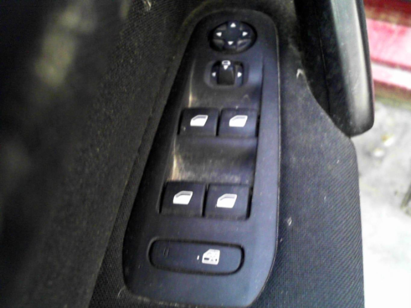 Interruttore alzacristalli PEUGEOT 308 2 PHASE 1 Gasolina - 1