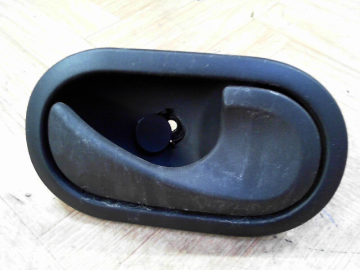 Maniglia interna anteriore destra RENAULT TWINGO 3 PHASE 1 Gasolina - 1