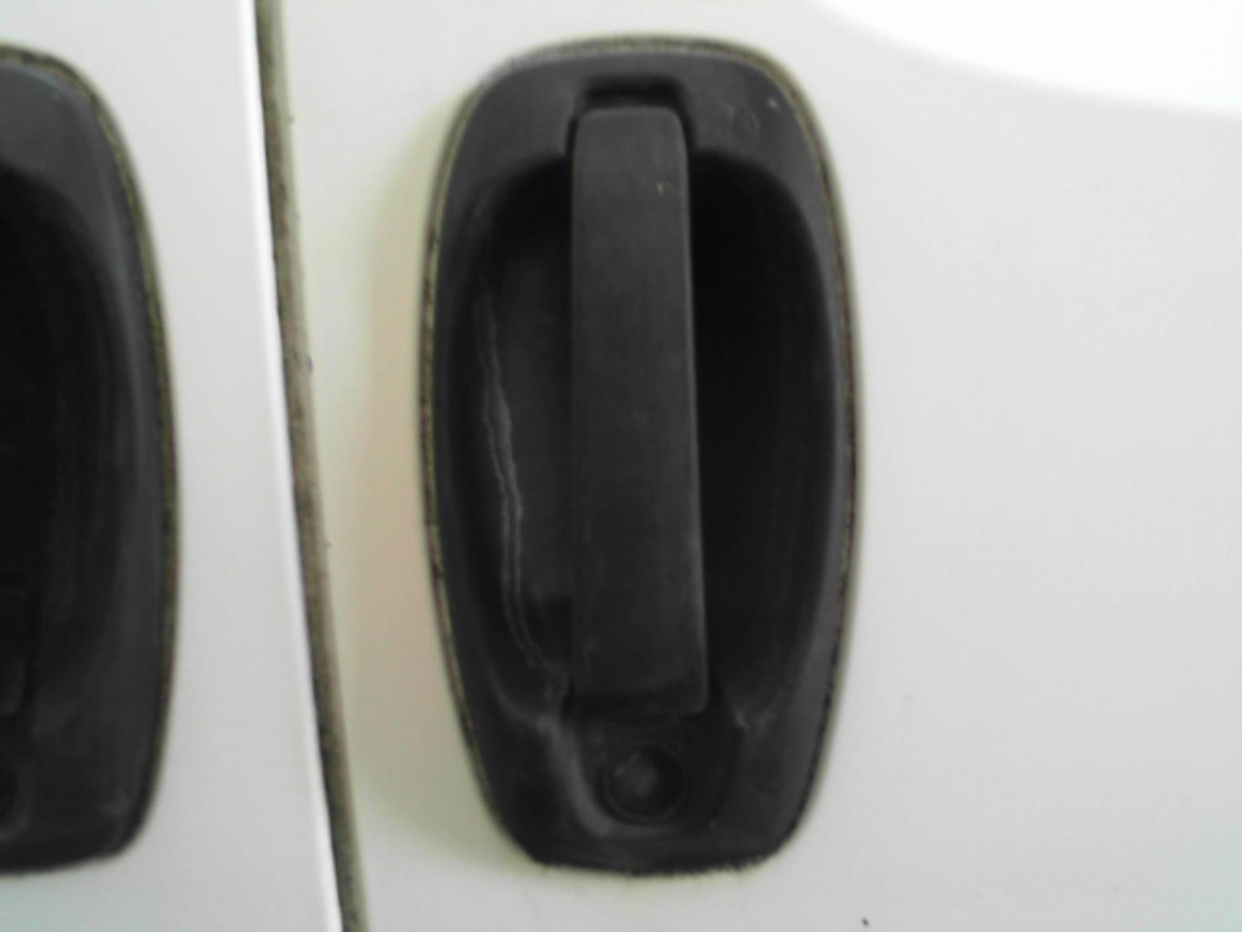 Maniglia portiera anteriore destra PEUGEOT BIPPER Diésel - 1