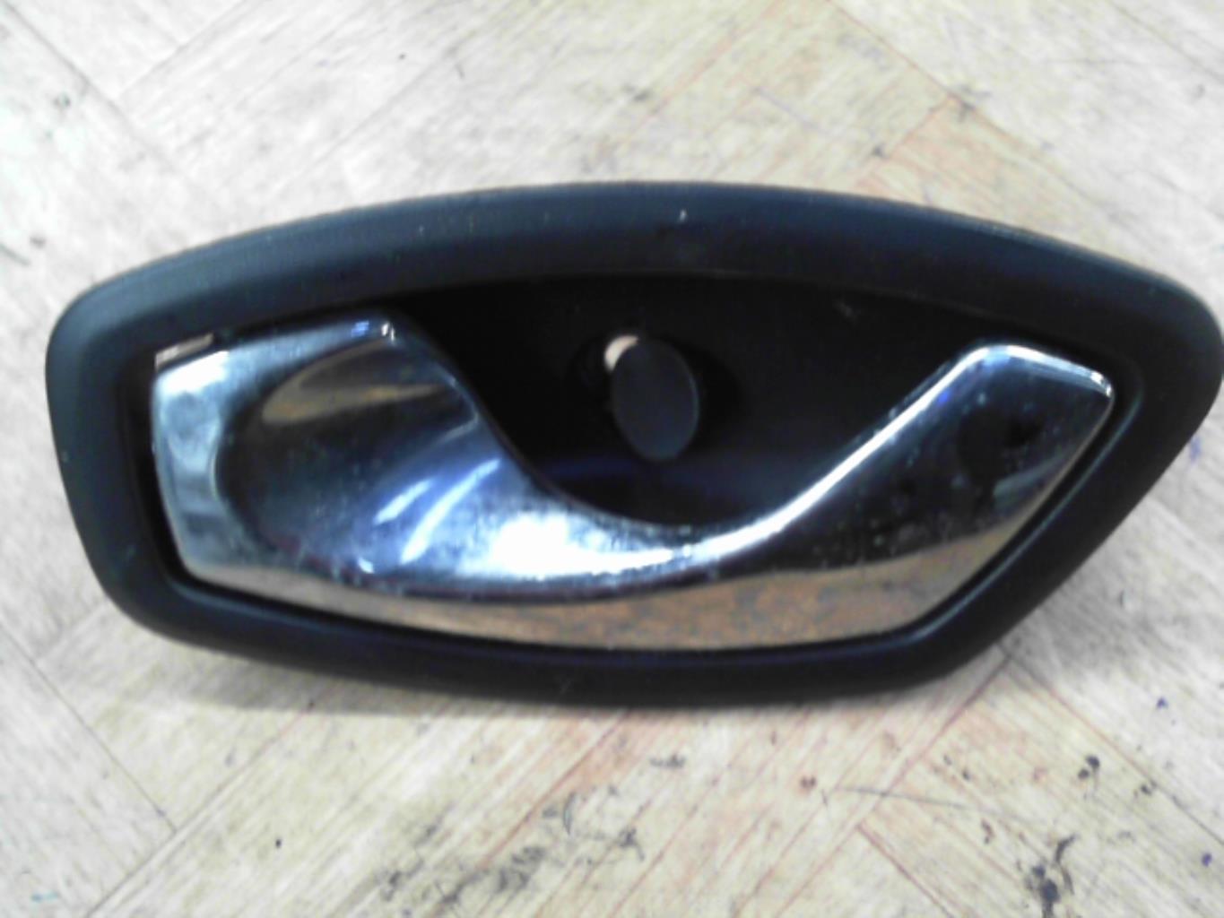 Maniglia interna posteriore sinistra RENAULT MEGANE 3 PHASE 3 BREAK Diésel - 1