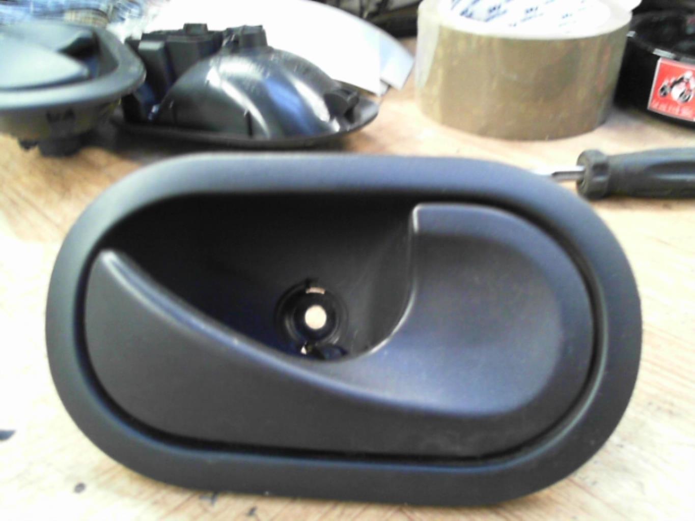 Maniglia interna anteriore destra RENAULT SCENIC 2 PHASE 1 Diésel - 1