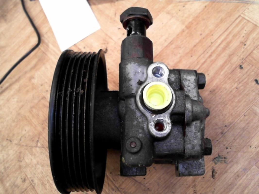 Pompe de direction HYUNDAI TRAJET Diesel - 1