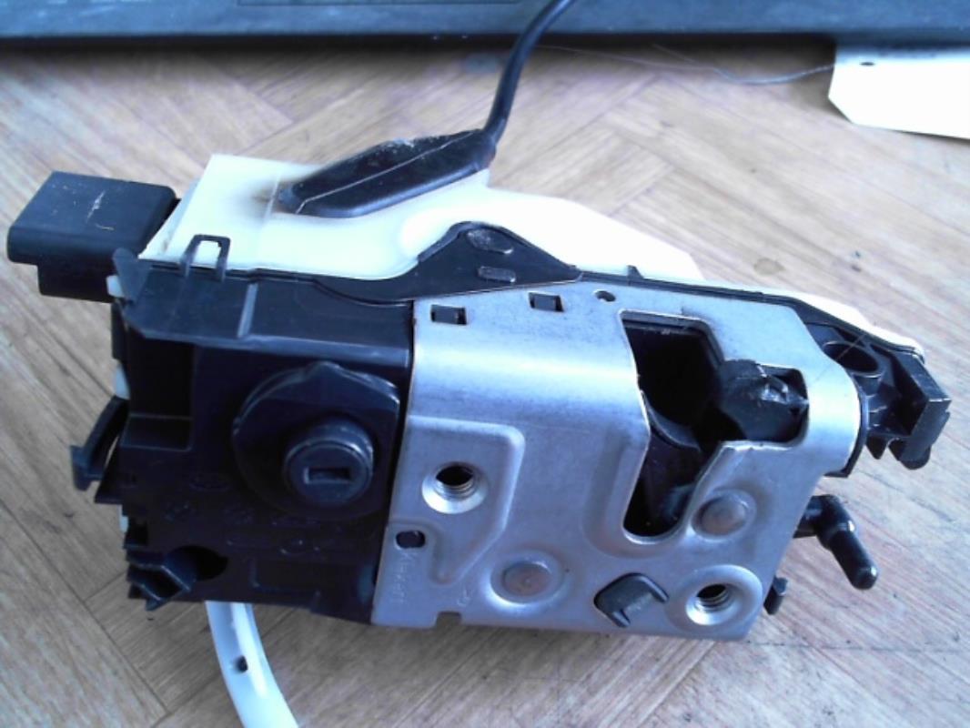 Chiusura centralizzata anteriore destra PEUGEOT 2008 1 PHASE 2 Gasolina - 1