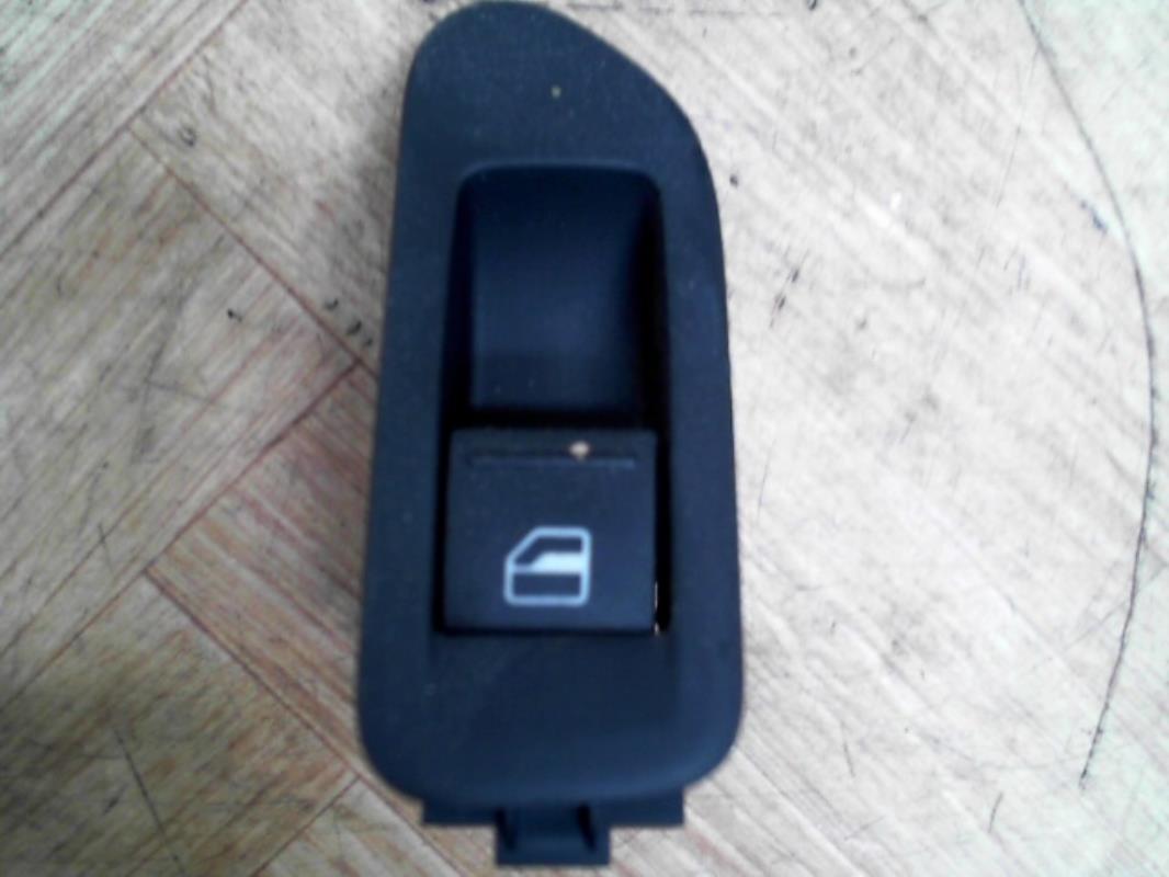Interruttore alzacristalli VOLKSWAGEN GOLF 6 Diésel - 1