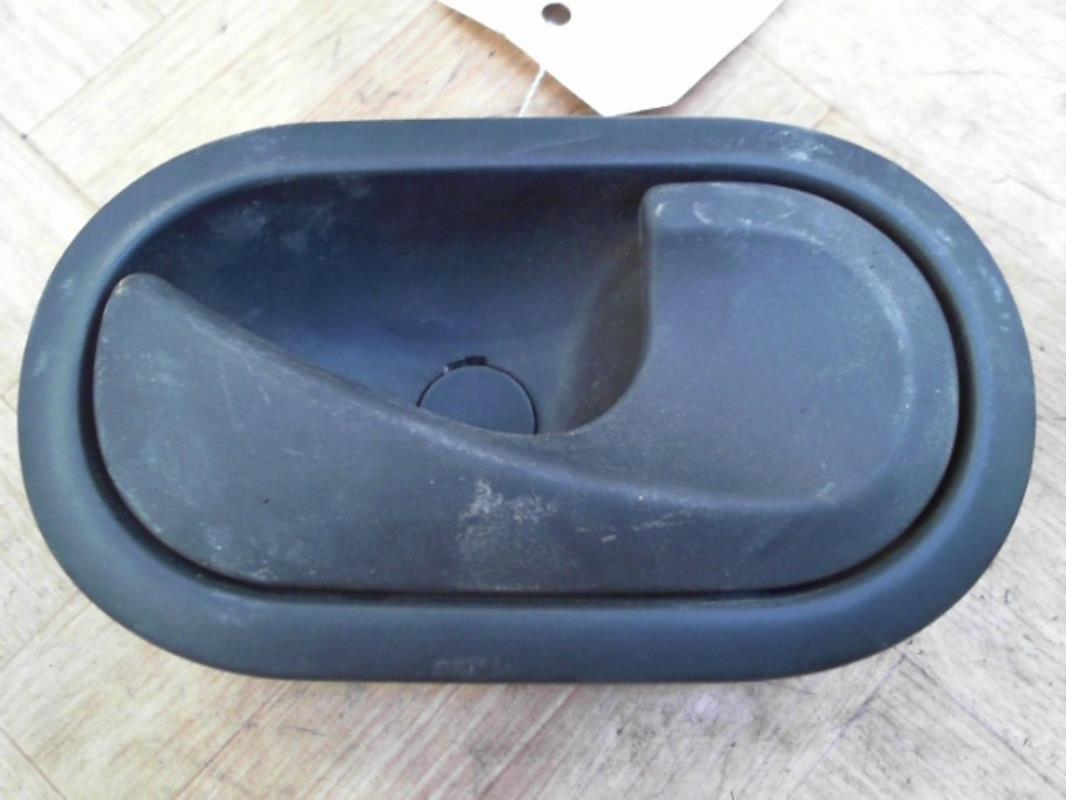 Maniglia interna posteriore destra RENAULT CLIO 3 PHASE 2 Diésel - 1