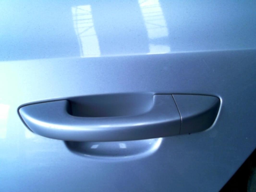 Maniglia portiera posteriore sinistra VOLKSWAGEN GOLF 6 Diésel - 1