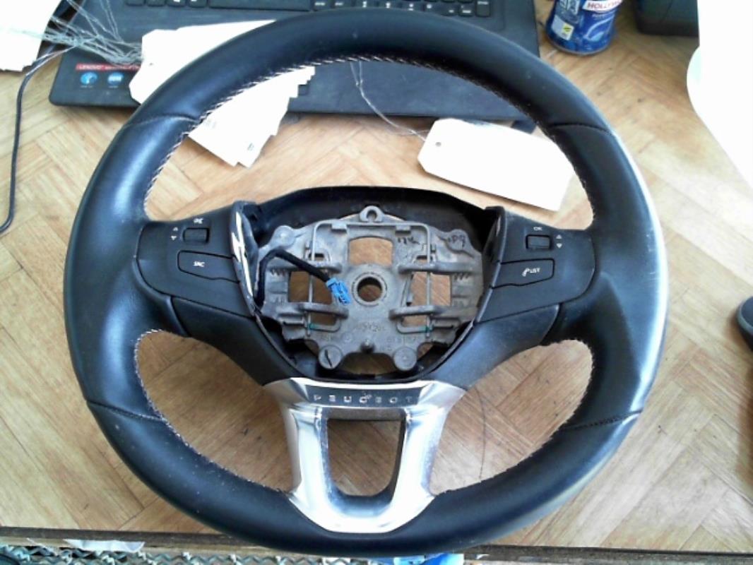 Volant PEUGEOT 2008 1 PHASE 2 Essence - 1