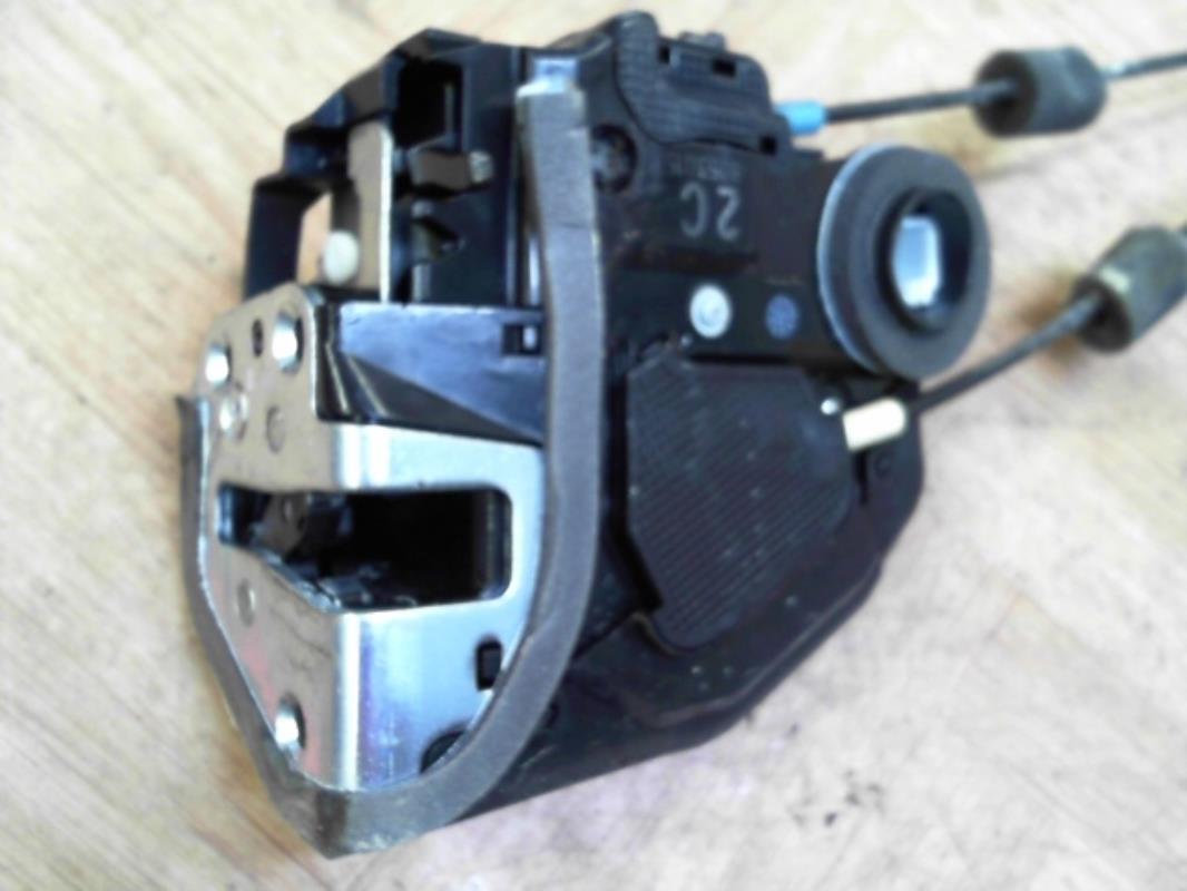 Chiusura centralizzata posteriore destra TOYOTA RAV4 3 PHASE 1 Diésel - 1