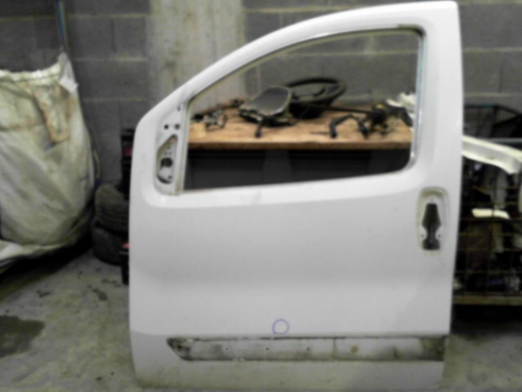 Portiera anteriore sinistra PEUGEOT BIPPER Diésel - 1