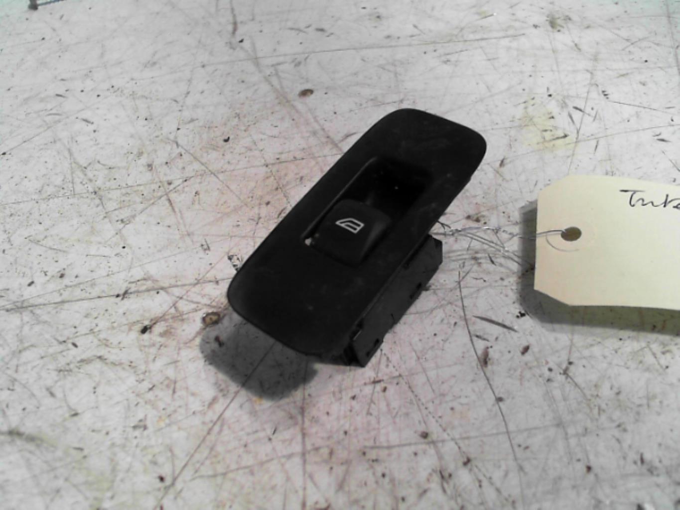 Interruttore lavacristalli anteriore destro VOLVO V 40 2 PHASE 1 BREAK Diésel - 1