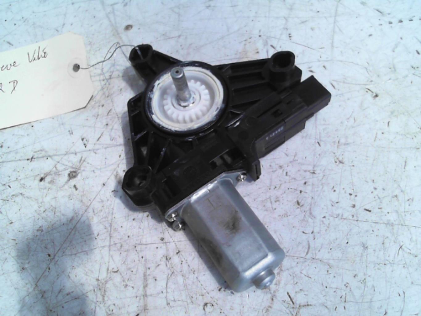 Motore alzacristalli posteriore destro VOLVO V 40 2 PHASE 1 BREAK Diésel - 1