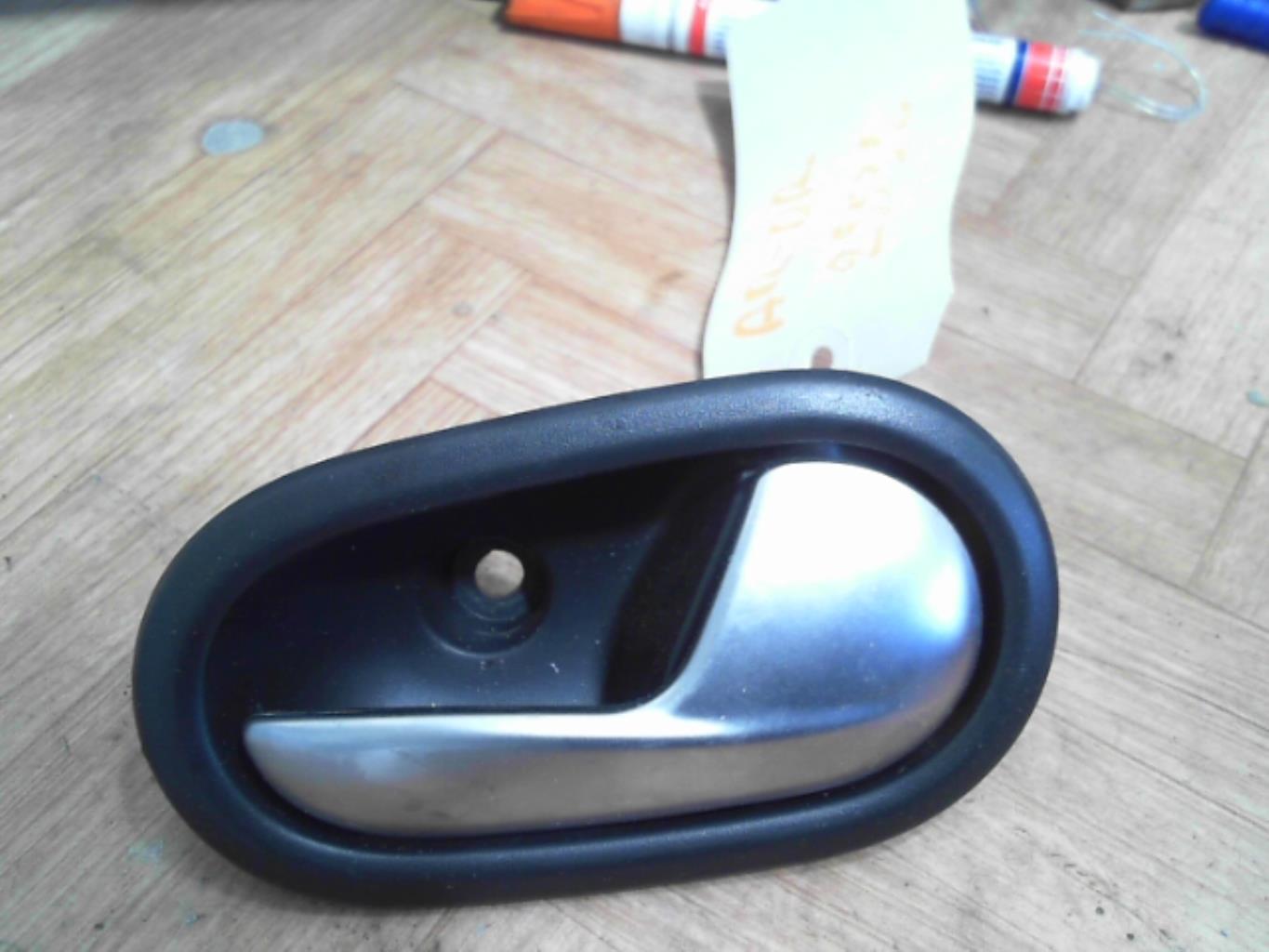 Maniglia interna posteriore destra DACIA SANDERO 2 PHASE 2 Gasolina - 1