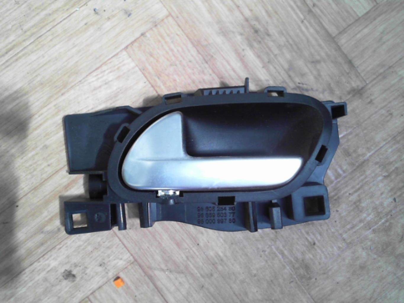 Maniglia interna posteriore sinistra CITROEN C4 GRAND PICASSO 2 PHASE 1 Diésel - 1