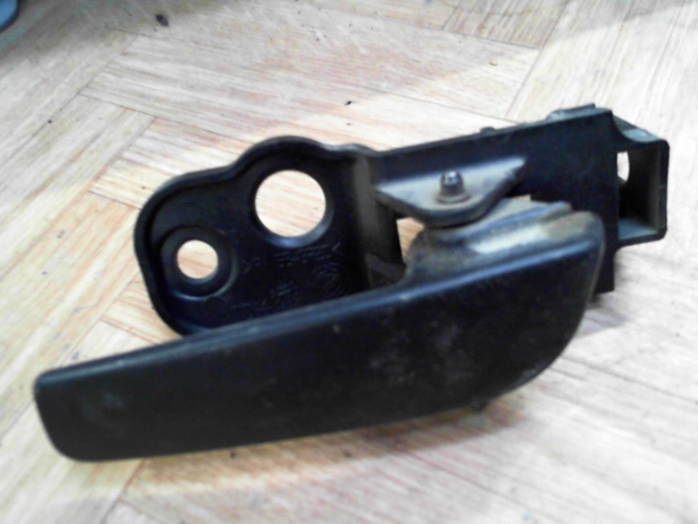 Maniglia interna anteriore destra PEUGEOT BIPPER Diésel - 1