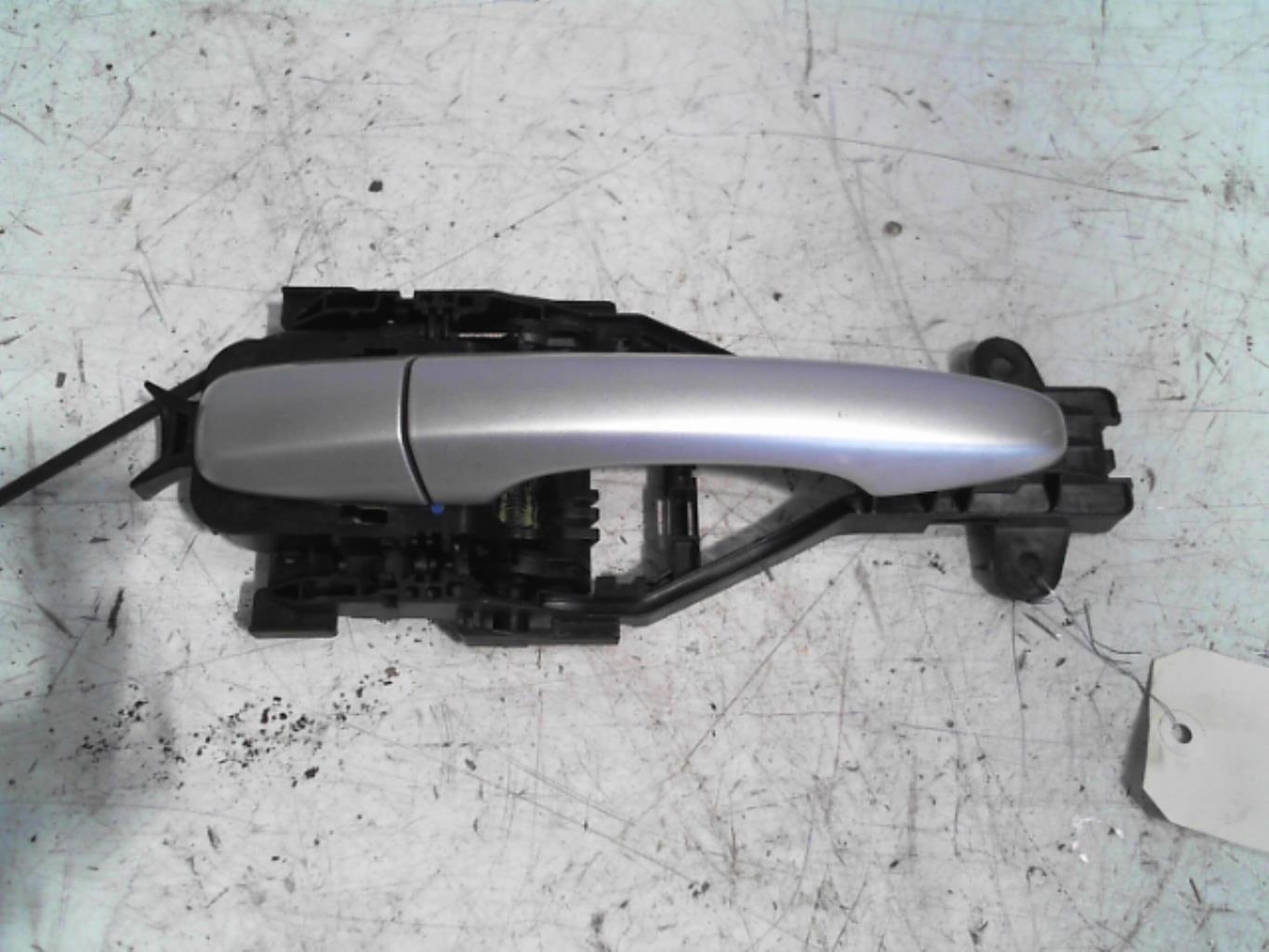 Maniglia portiera anteriore destra VOLVO V 40 2 PHASE 1 BREAK Diésel - 1