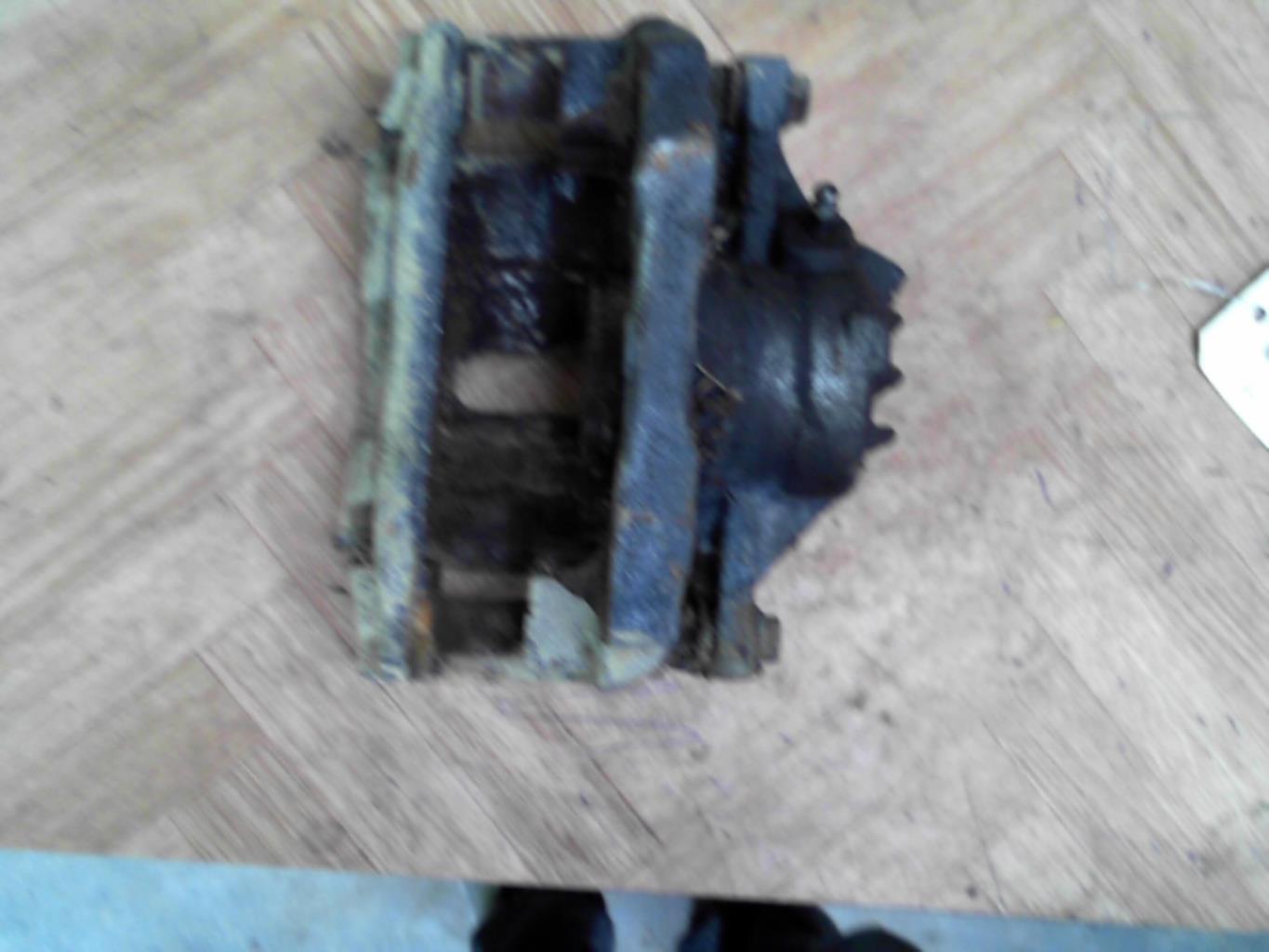 Pinza freni anteriore sinistra CITROEN C3 2 PHASE 1 Gasolina - 1