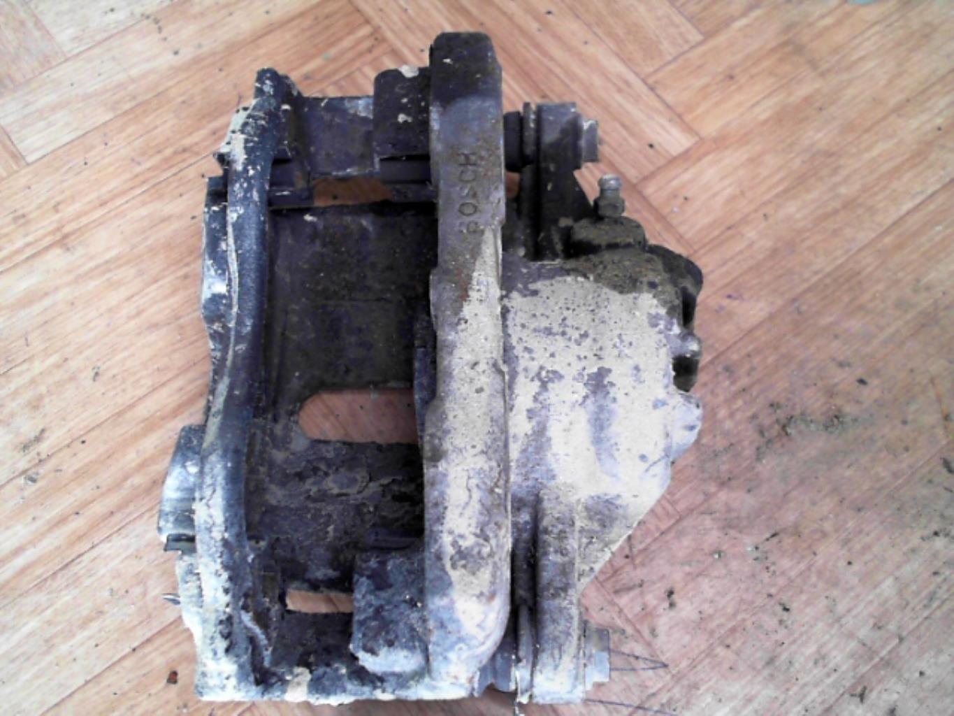 Pinza freni anteriore sinistra CITROEN C3 2 PHASE 1 Diésel - 1