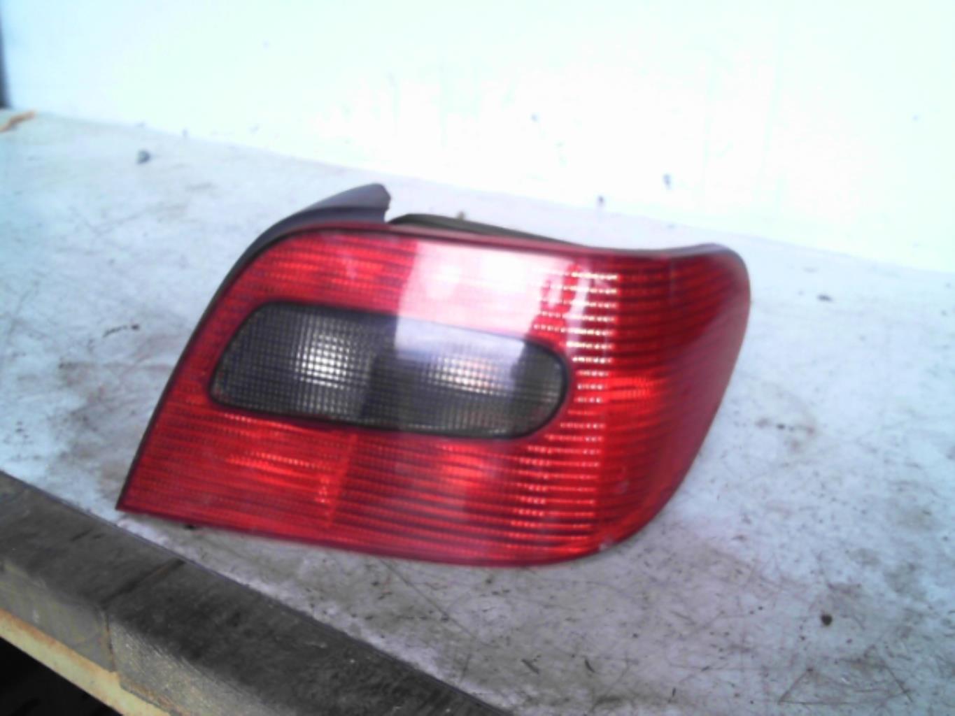 Fanale posteriore principale destro (luci) CITROEN XSARA PHASE 1 Diésel - 1