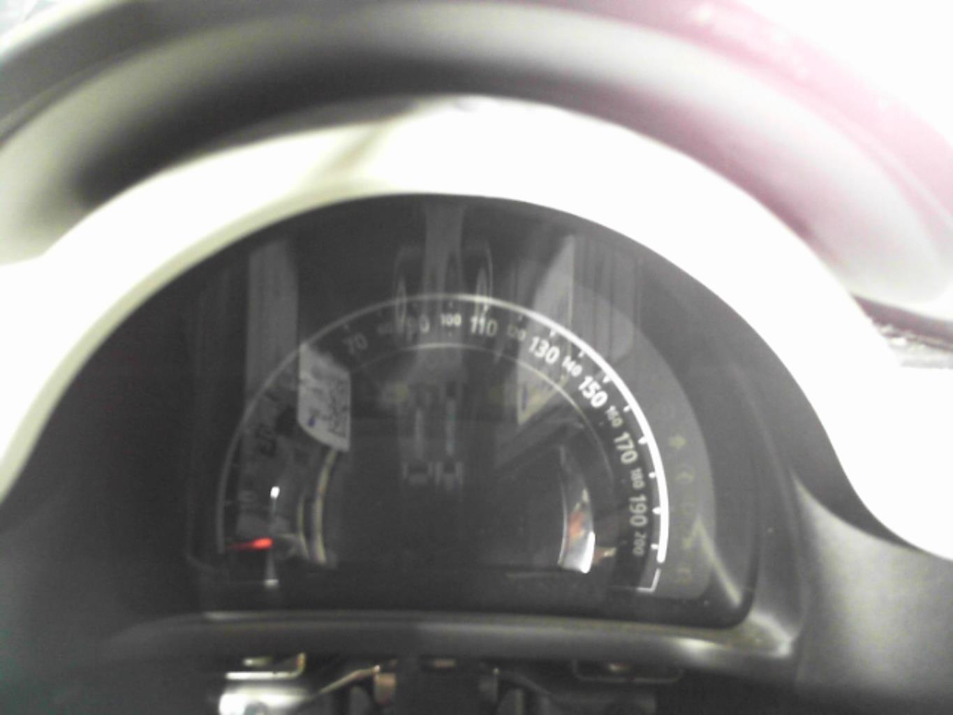 Compteur RENAULT TWINGO 3 PHASE 1 Essence - 1
