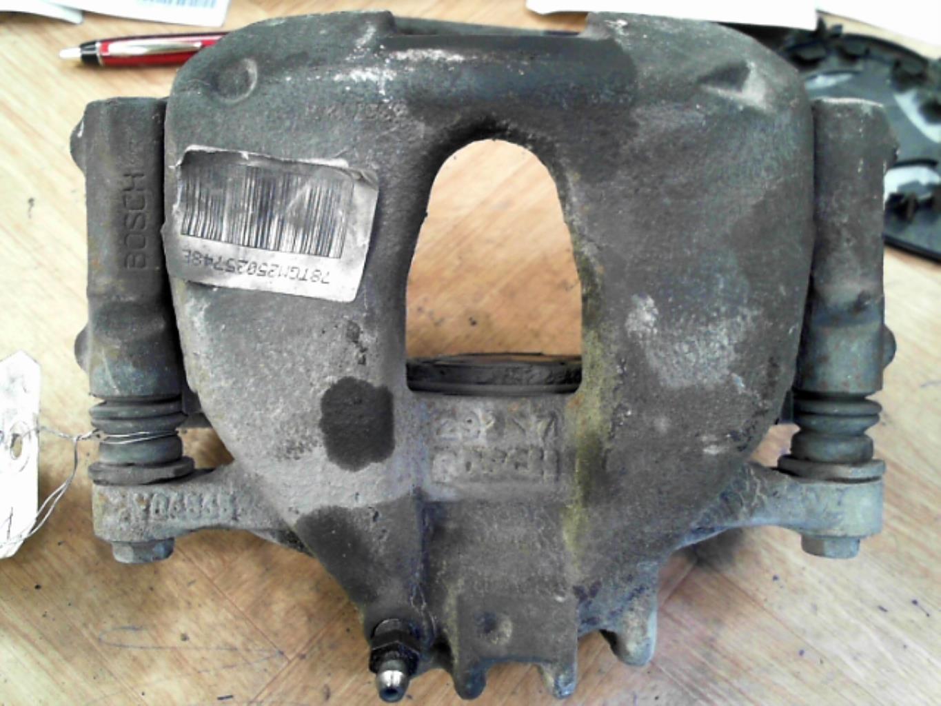 Pinza freni anteriore sinistra PEUGEOT 308 1 PHASE 1 Diésel - 1