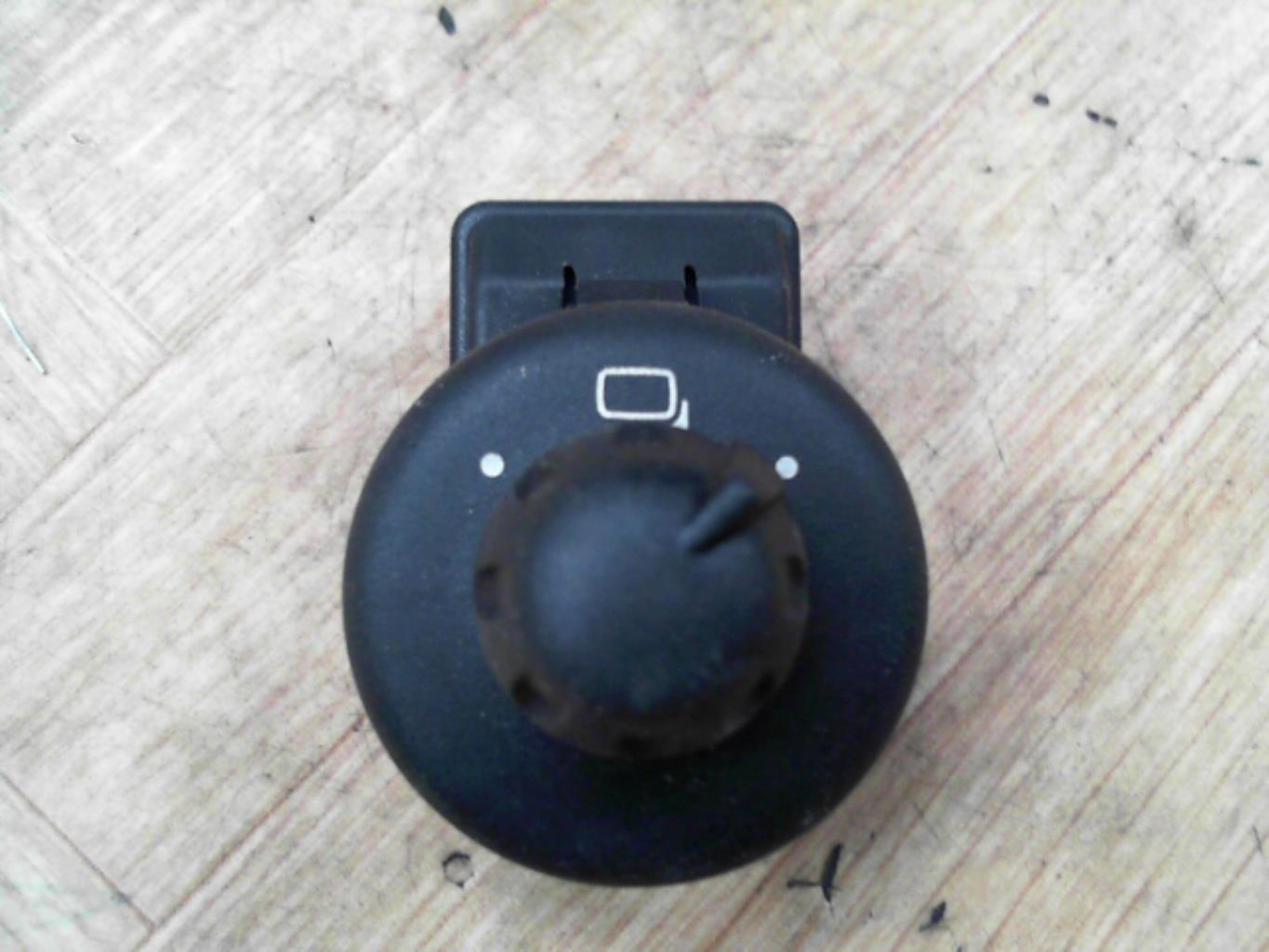 Pulsante/interruttore MINI MINI 2 R56 PHASE 1 Gasolina - 1