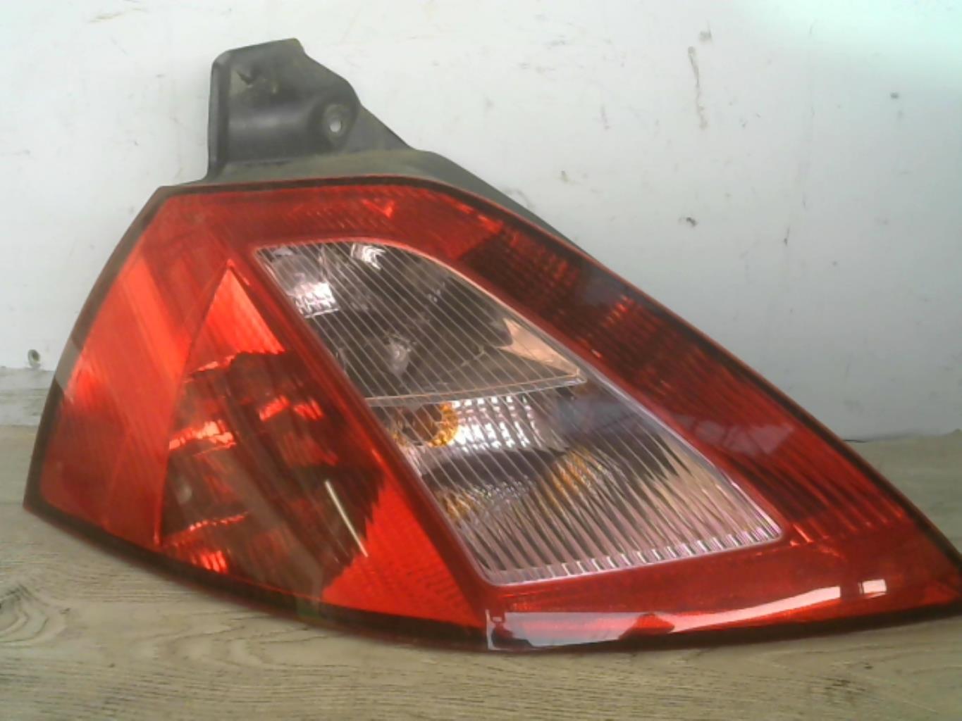 Fanale posteriore principale sinistro (luci) RENAULT MEGANE 2 PHASE 1 Gasolina - 1