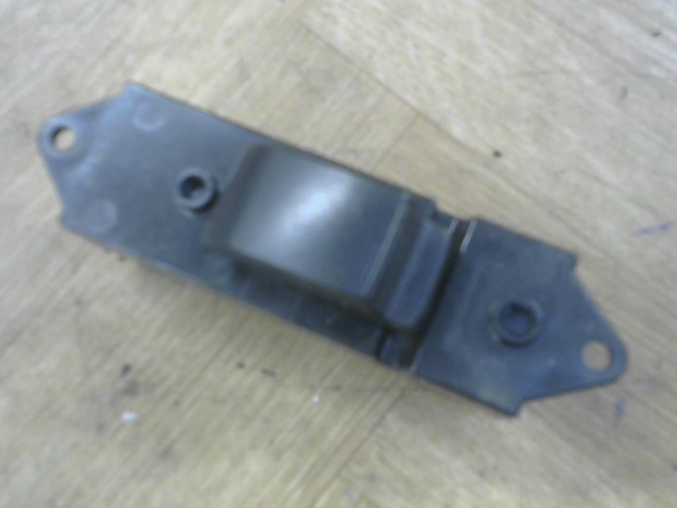 Interruttore lavacristalli posteriore sinistro CITROEN C-CROSSER Diésel - 1